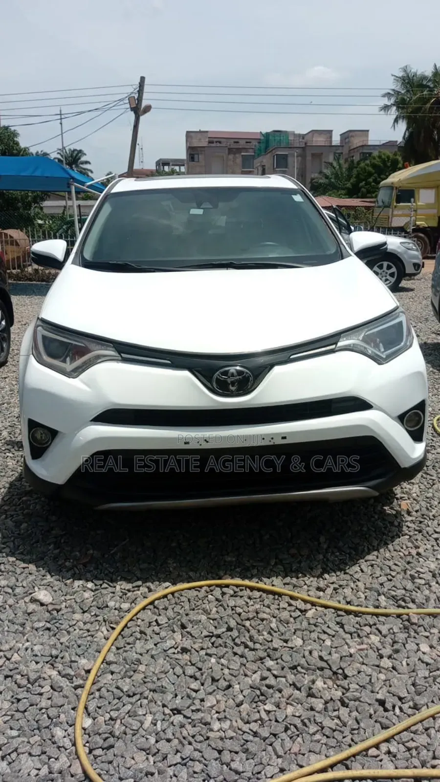 Toyota RAV4 LE 4dr SUV (2.5L 4cyl 6A) 2018 White