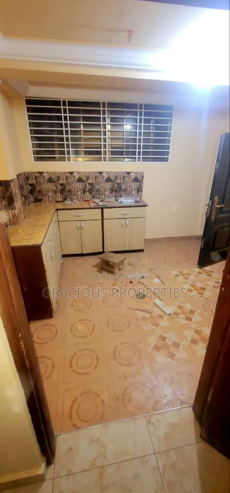 1bdrm Apartment in Gracious Properties, Barrier for rent