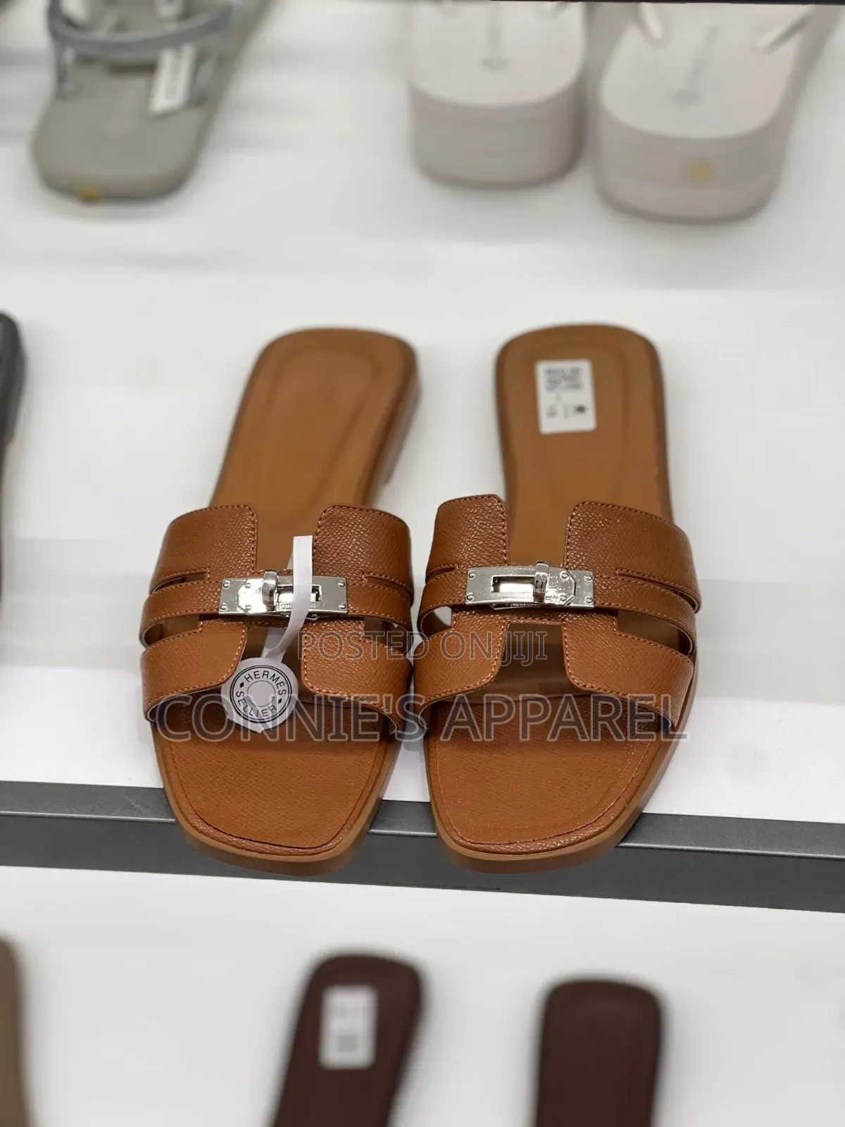 Ladies' Flat Slippers