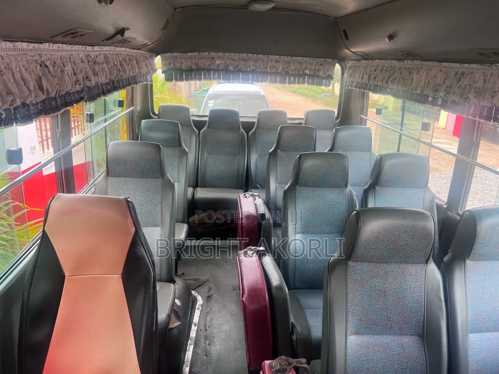 Hyundai County 2014 Grey