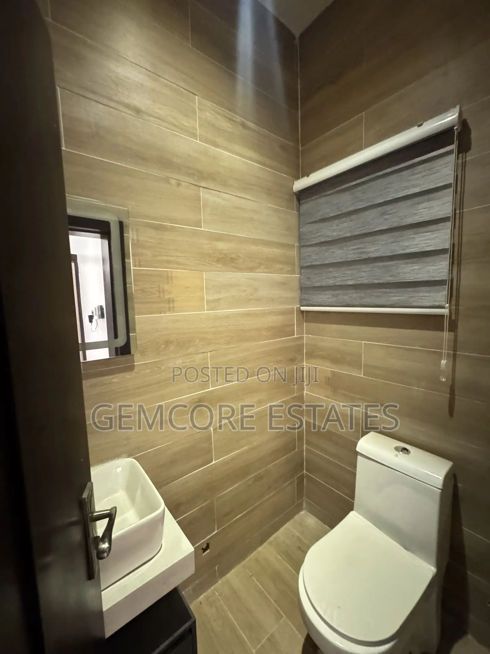 4bdrm House in East Legon Hills, Ashaley Botwe for sale