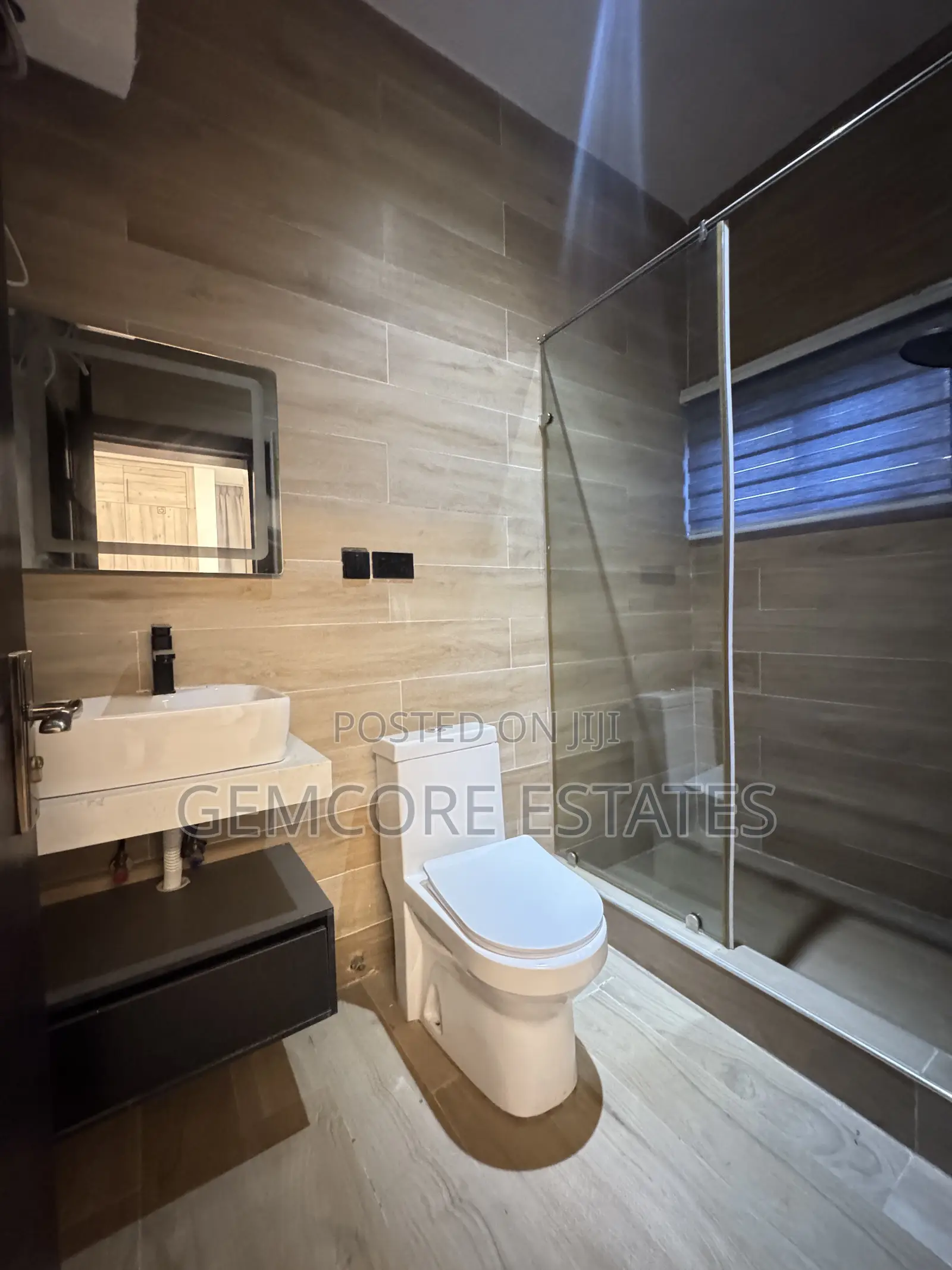 4bdrm House in East Legon Hills, Ashaley Botwe for sale
