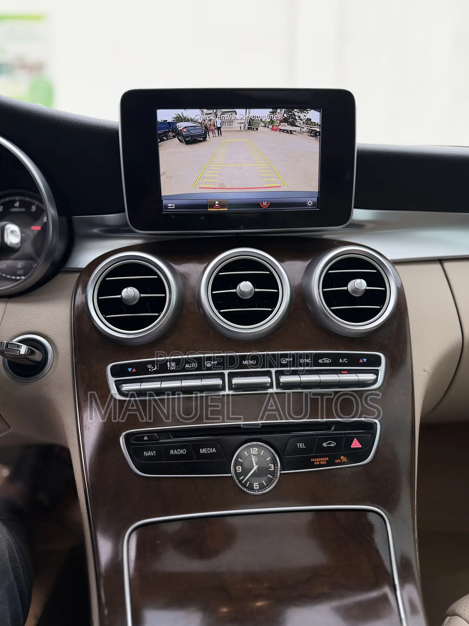 Mercedes-Benz C300 Luxury Sedan RWD (2.0L 4cyl 7A) 2017 Black