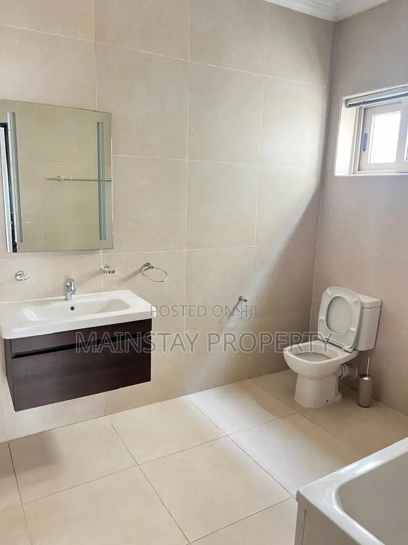 Furnished 4bdrm Townhouse / Terrace for rent