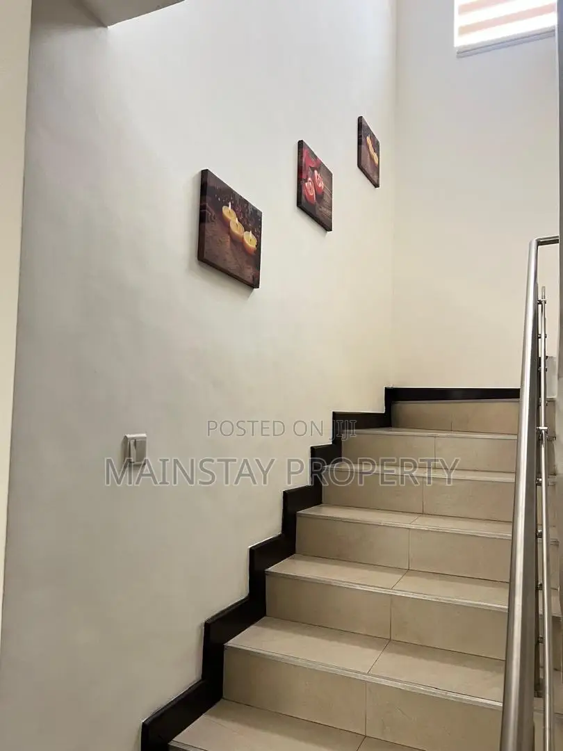 Furnished 4bdrm Townhouse / Terrace for rent