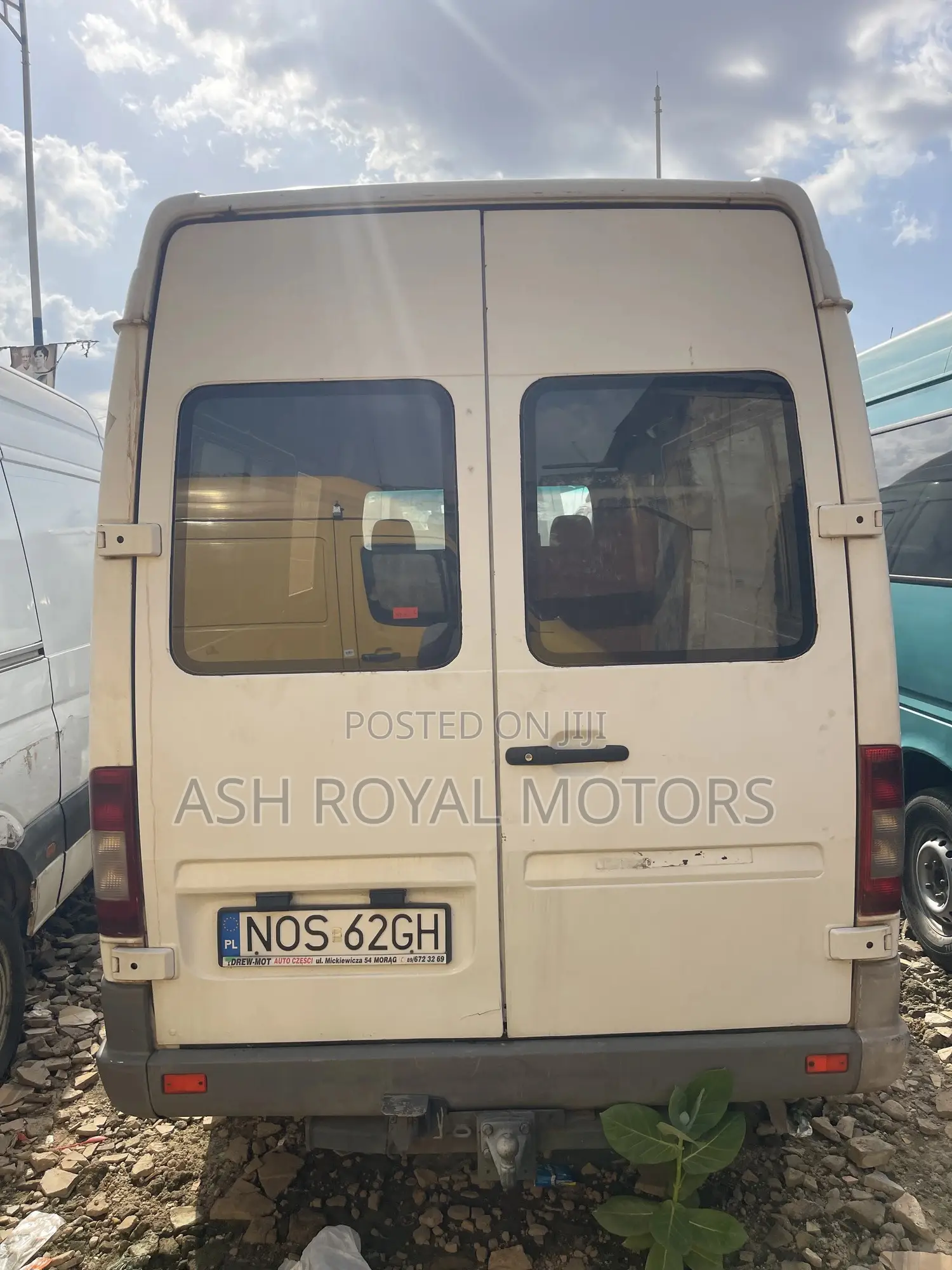 Mercedes-Benz Sprinter 2000 White