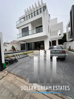 6bdrm House in East Legon for sale