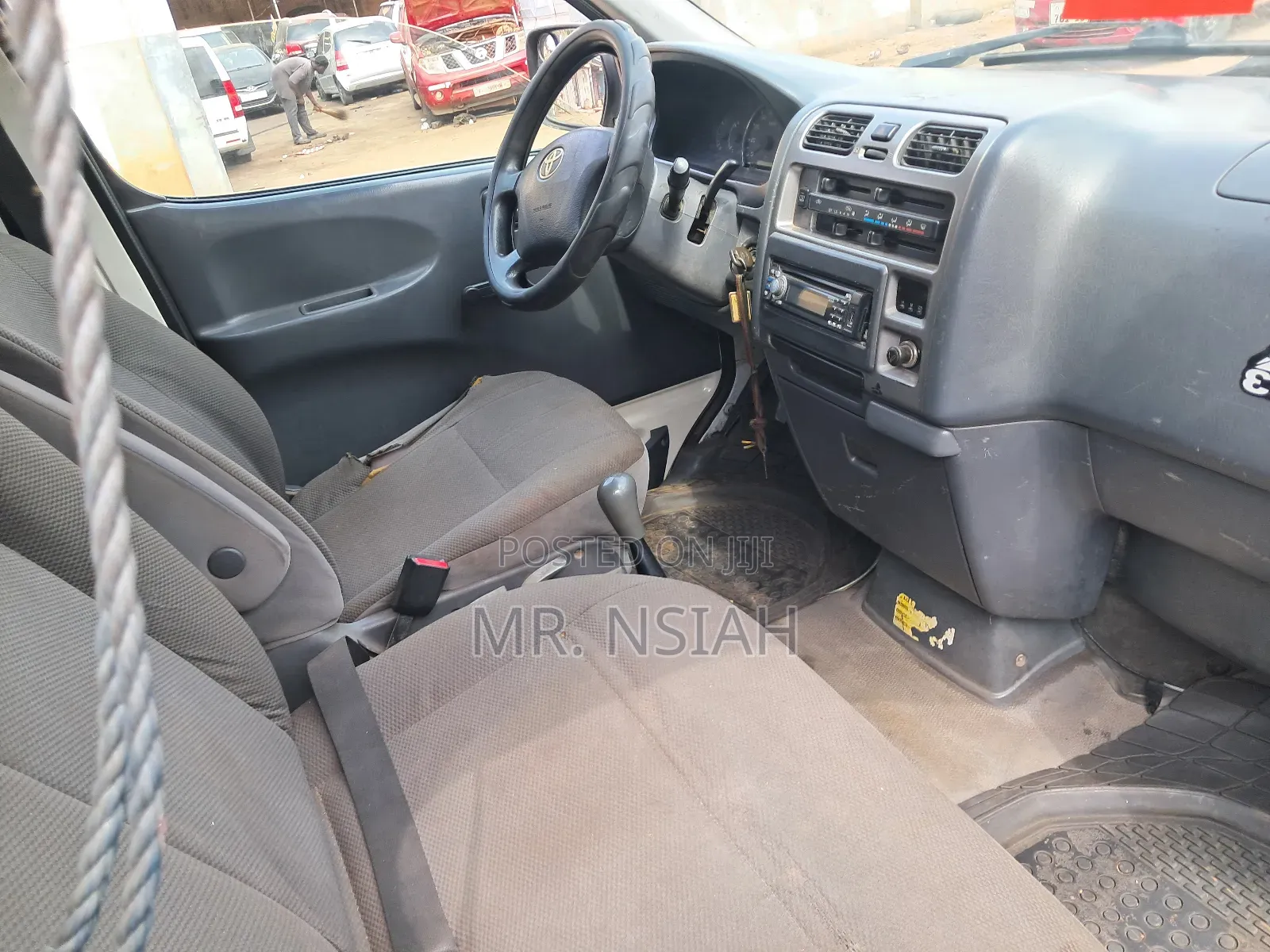 Toyota HiAce 2008 White