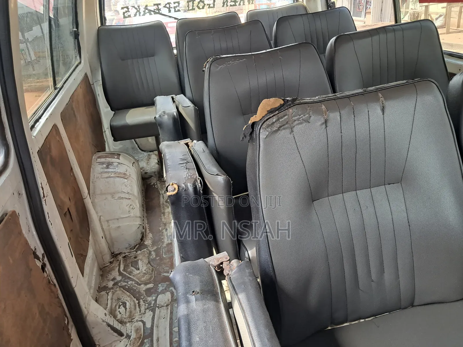 Toyota HiAce 2008 White