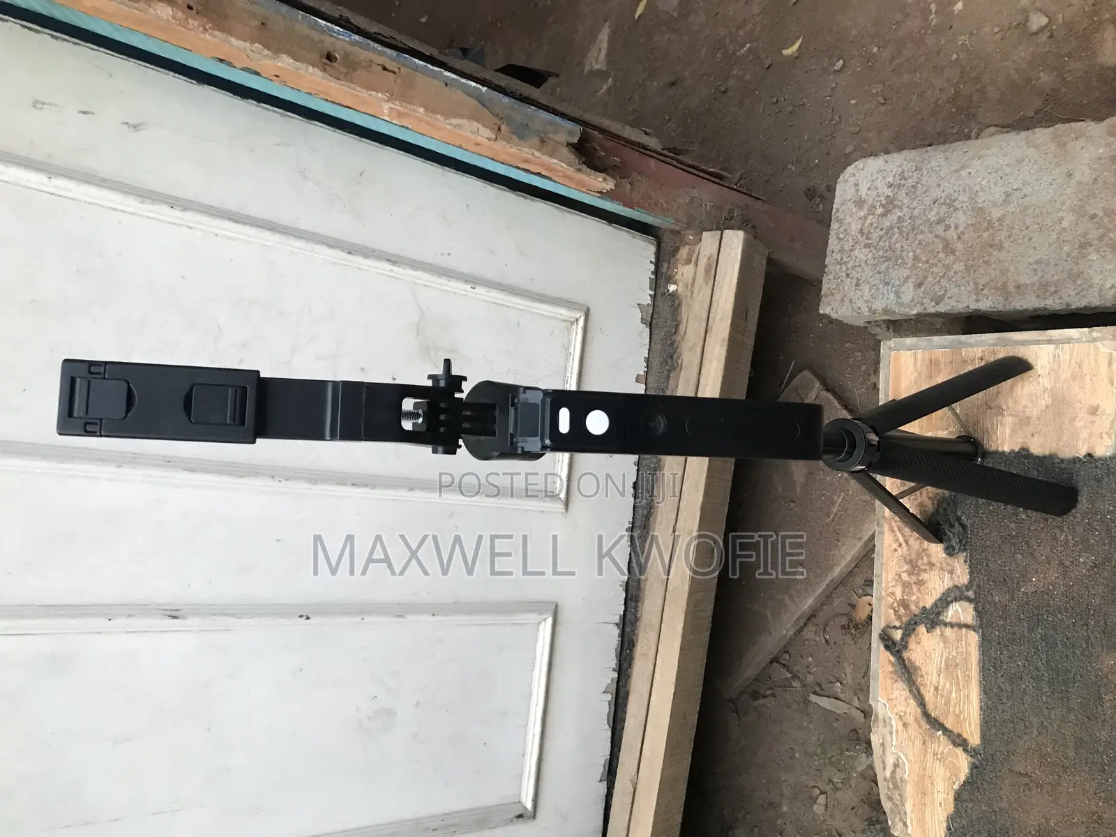 Ai Tripod for Cell Phone
