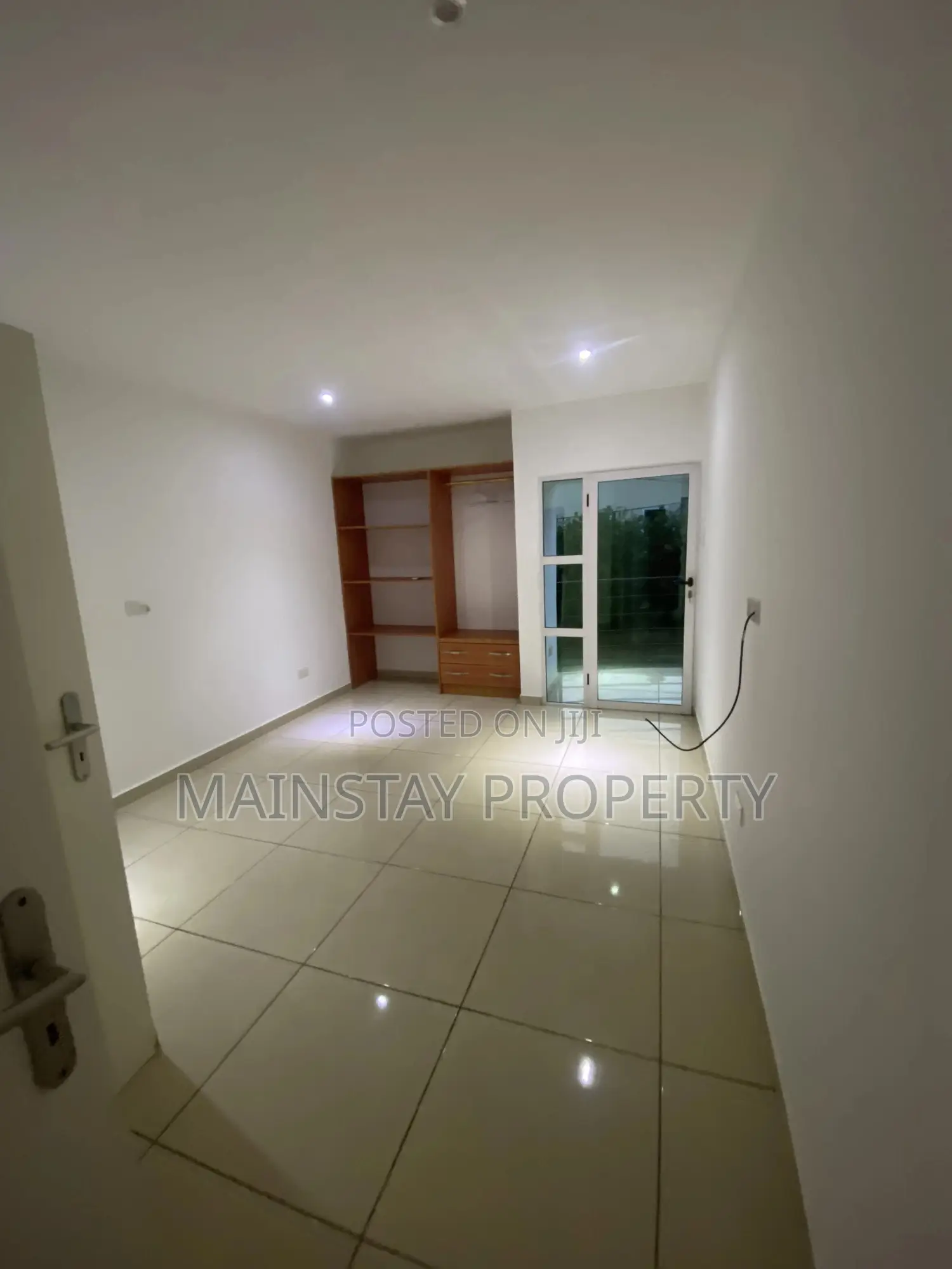 2bdrm Duplex in Mainstay Estates, East Legon for rent