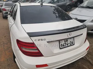 Mercedes-Benz C250 2014 White