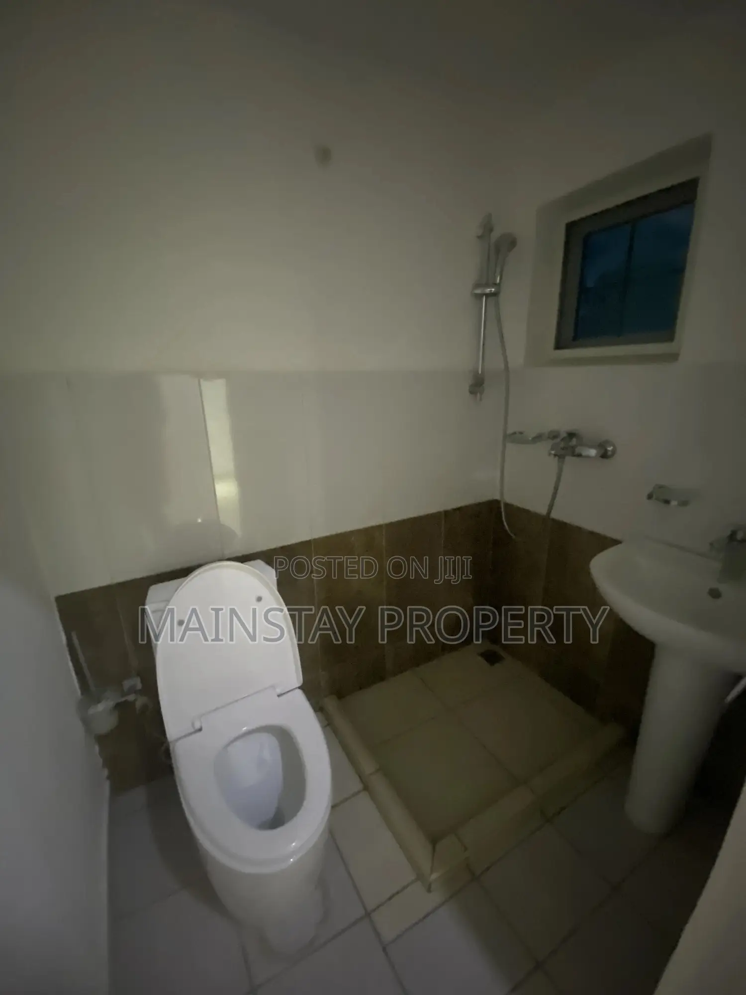 2bdrm Duplex in Mainstay Estates, East Legon for rent