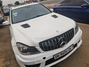 Mercedes-Benz C250 2014 White
