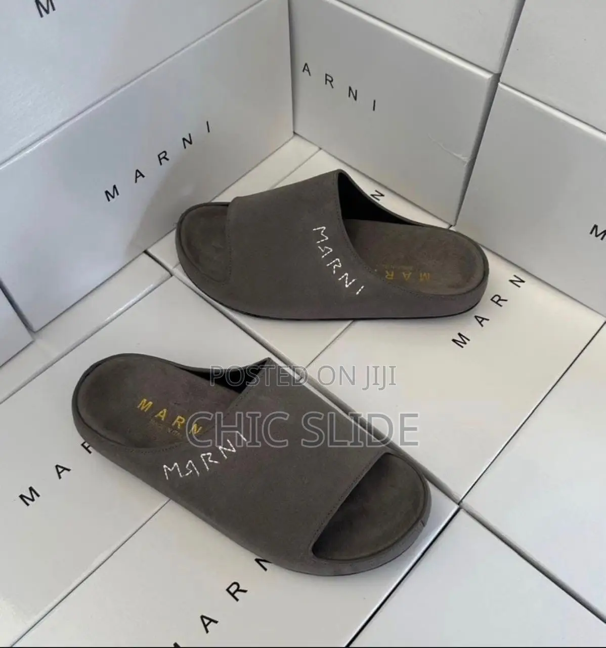 Quality Marni Suede Slides