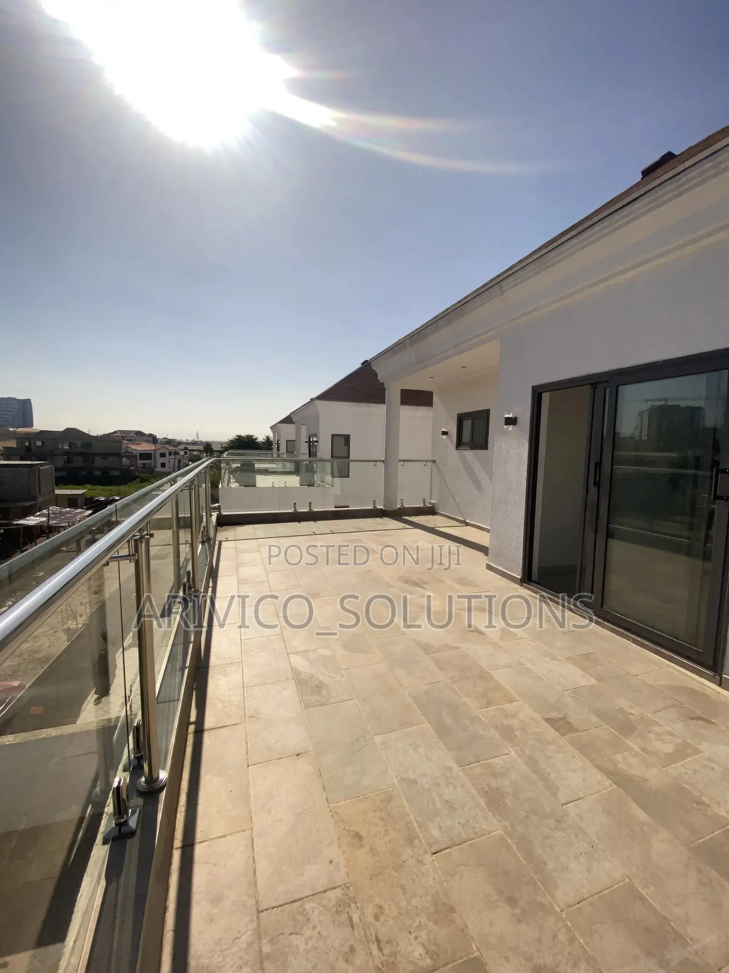 5bdrm House in Roman Ridge, Accra Metropolitan for sale
