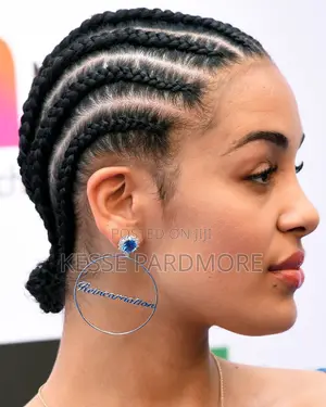 Cornrow Making