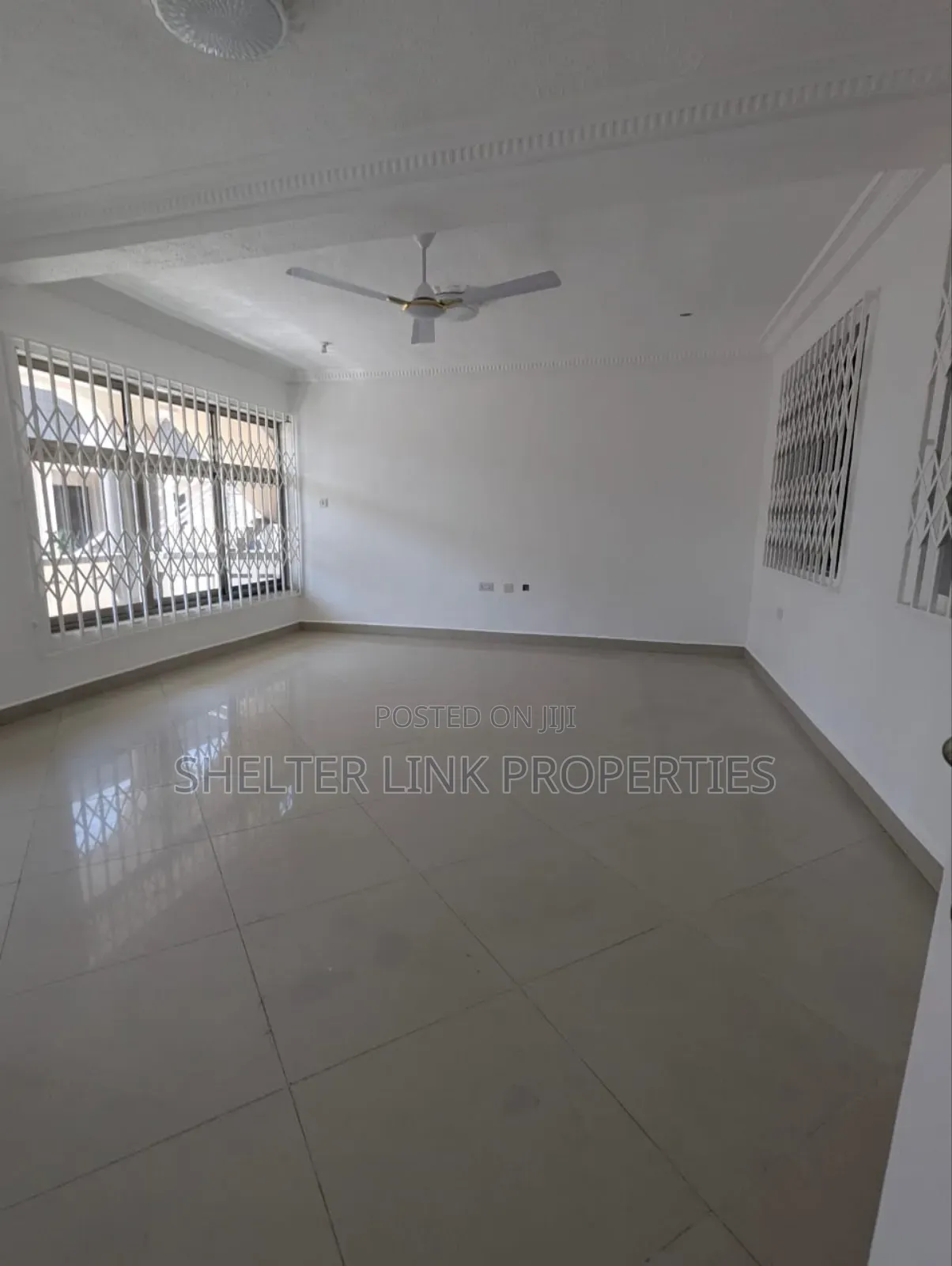 4bdrm Apartment in Roundabout for rent