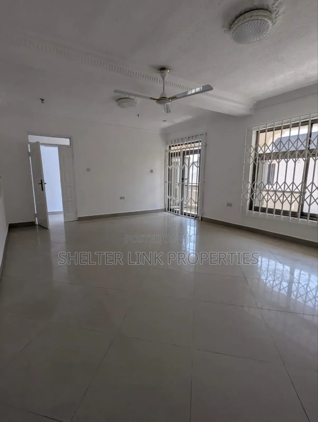 4bdrm Apartment in Roundabout for rent