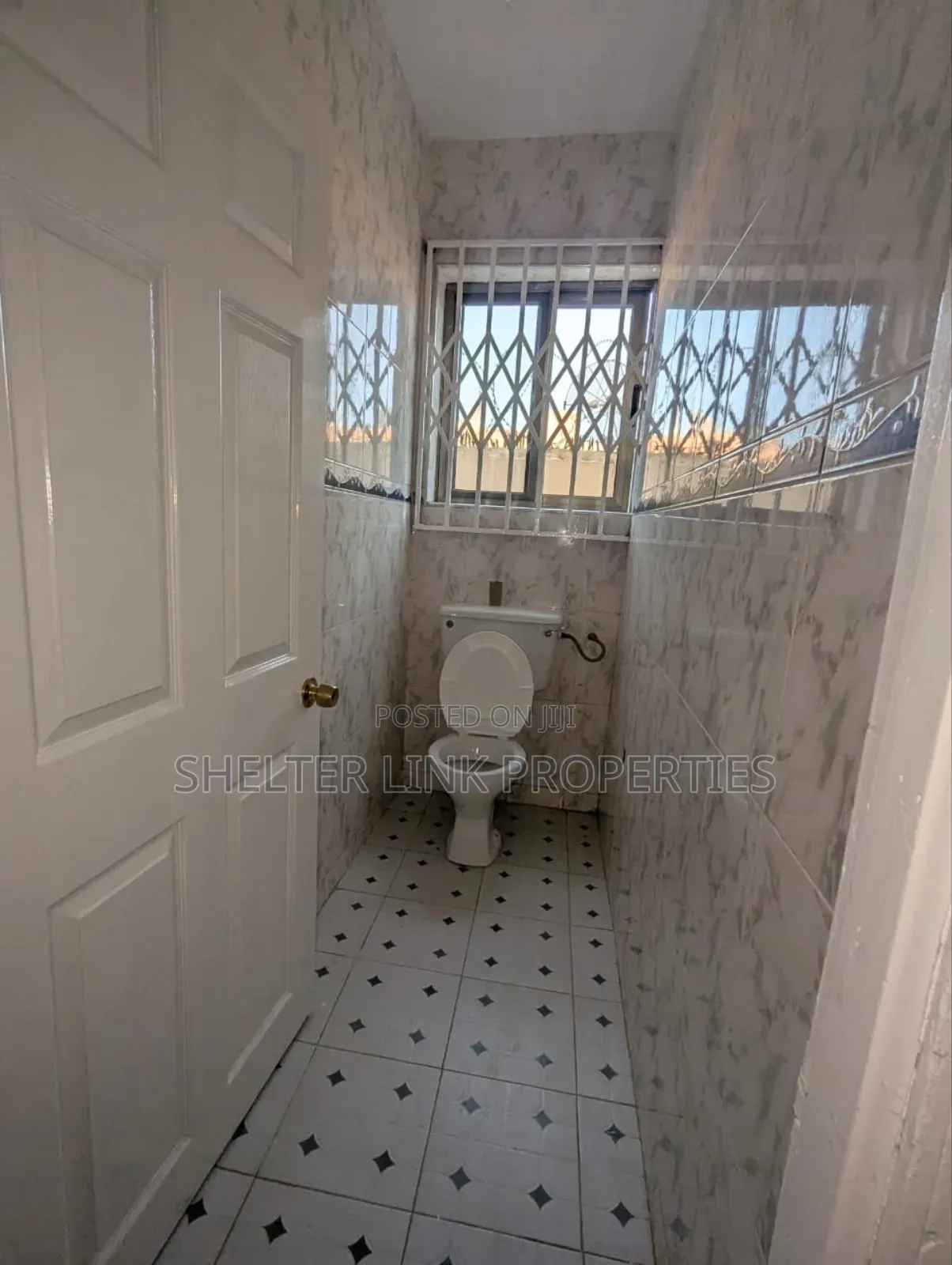 4bdrm Apartment in Roundabout for rent