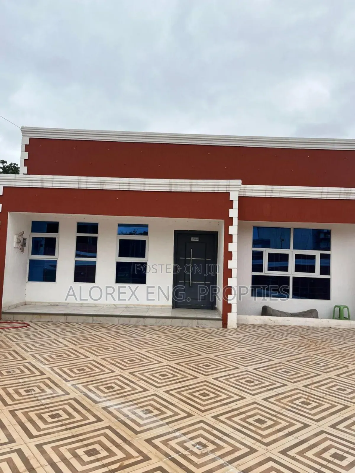 4bdrm House in Oyarifa, Pentecost for sale