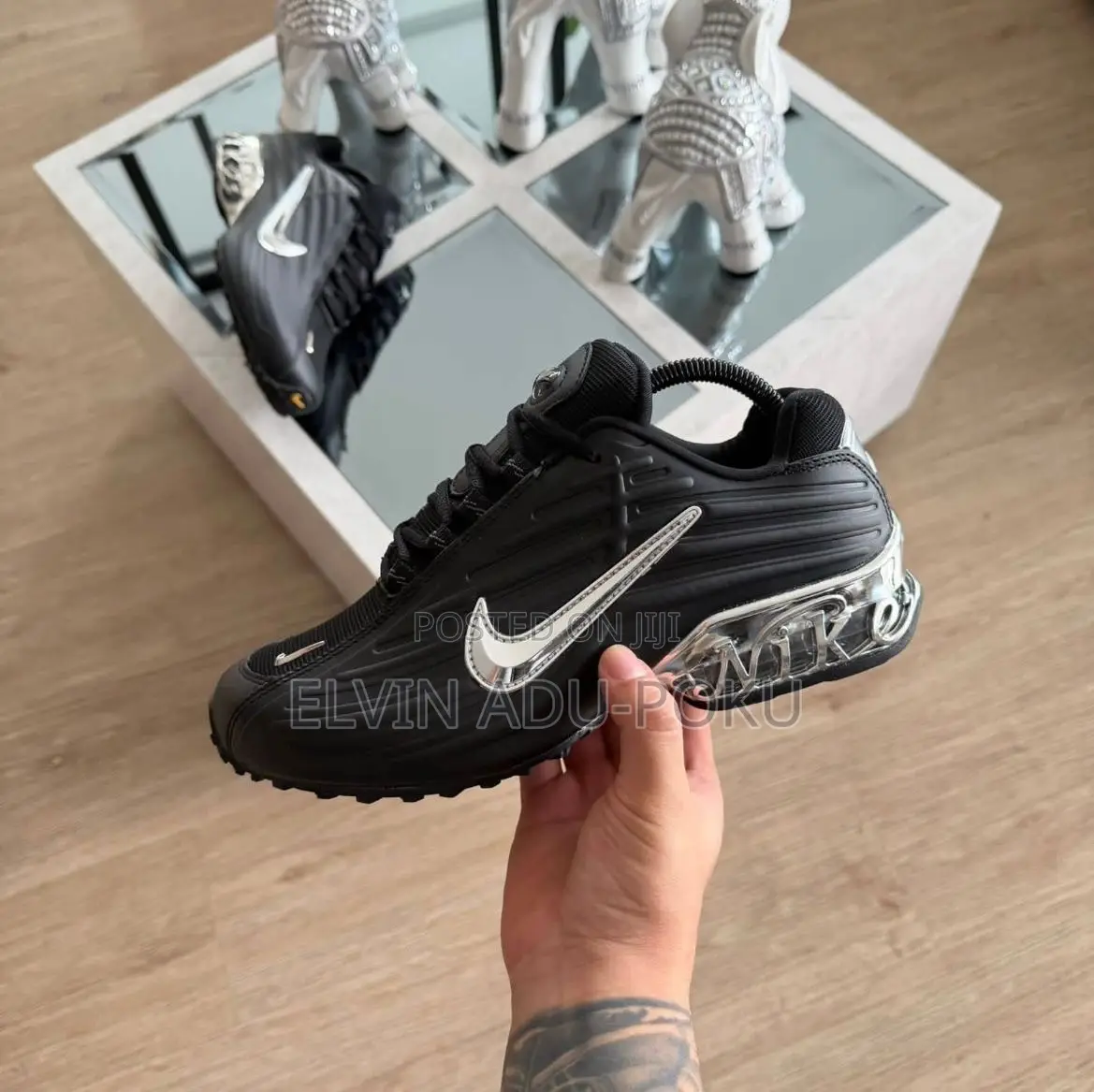 Nike Air Max Plus Sneaker in Different Colours , Swipe >