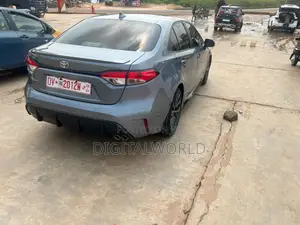 Toyota Corolla SE 2023 Blue