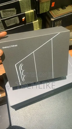 New Samsung Galaxy Z Trifold 512 GB Black