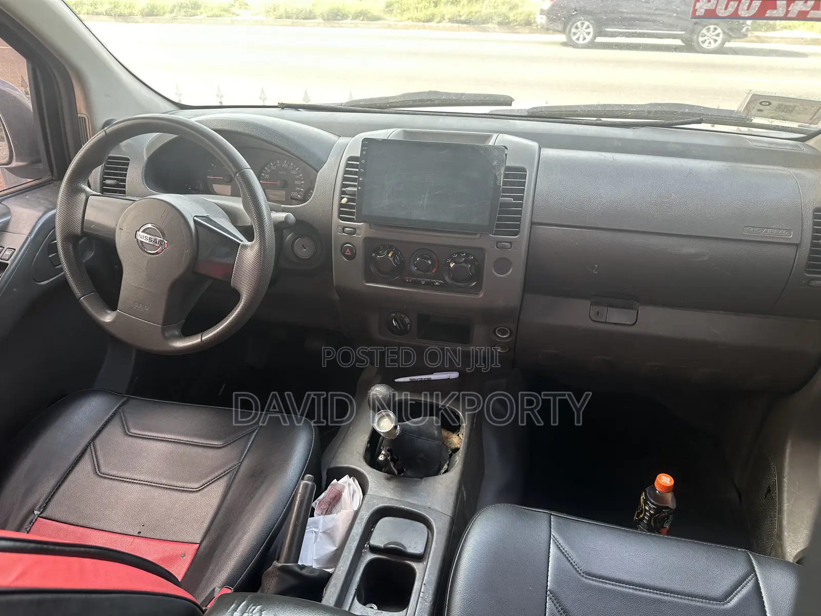 Nissan Navara 2010 White