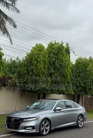 Honda Accord Touring 2.0T 2020 Silver