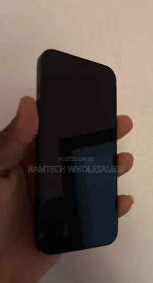 Apple iPhone 16e 128 GB Black