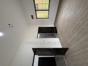 2bdrm Apartment in Aplaku Kokrobite, Weija for rent