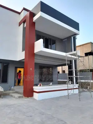 5bdrm House in Mainstay Estates, Spintex for sale