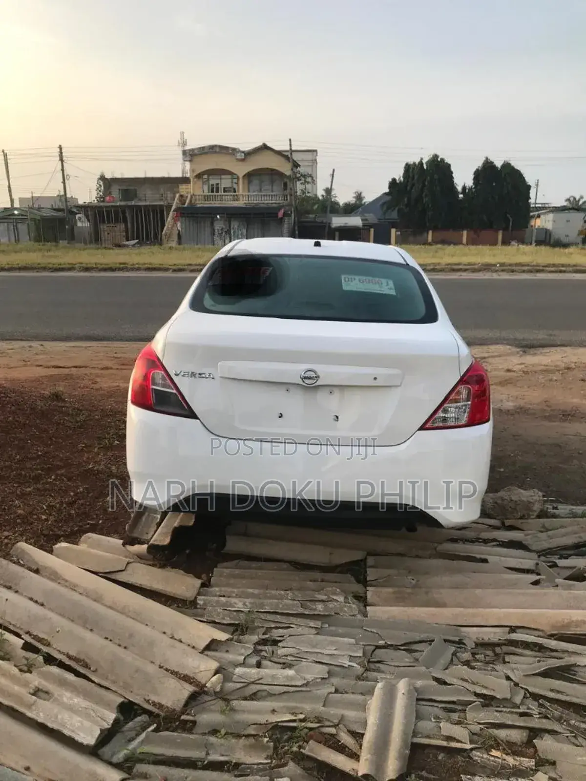 Nissan Versa 1.6 SL 2016 White