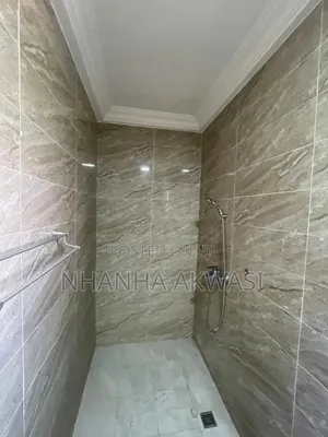 1bdrm Apartment in Lashibi, Sakumono for rent