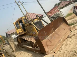 Bulldozer Caterpillar D6h Series
