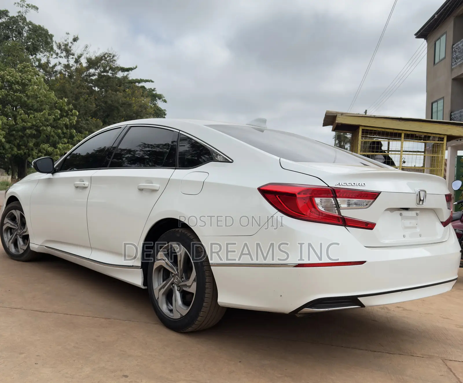 Honda Accord EX-L (1.5L 4cyl Turbo CVT) 2019 White
