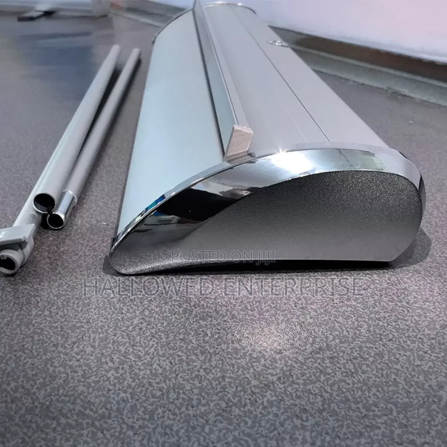Retractable Stand Up Banner Roll Up Pull Up