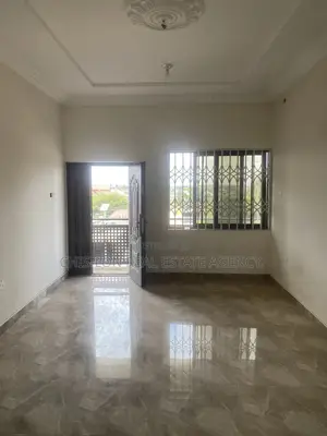 2bdrm Apartment in Kasoa New Market for rent