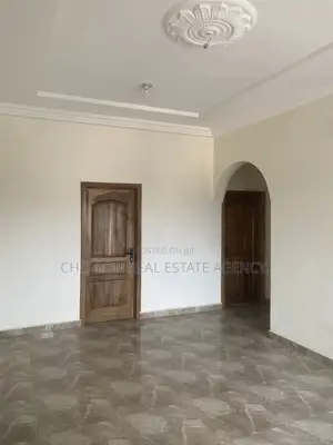 2bdrm Apartment in Kasoa New Market for rent