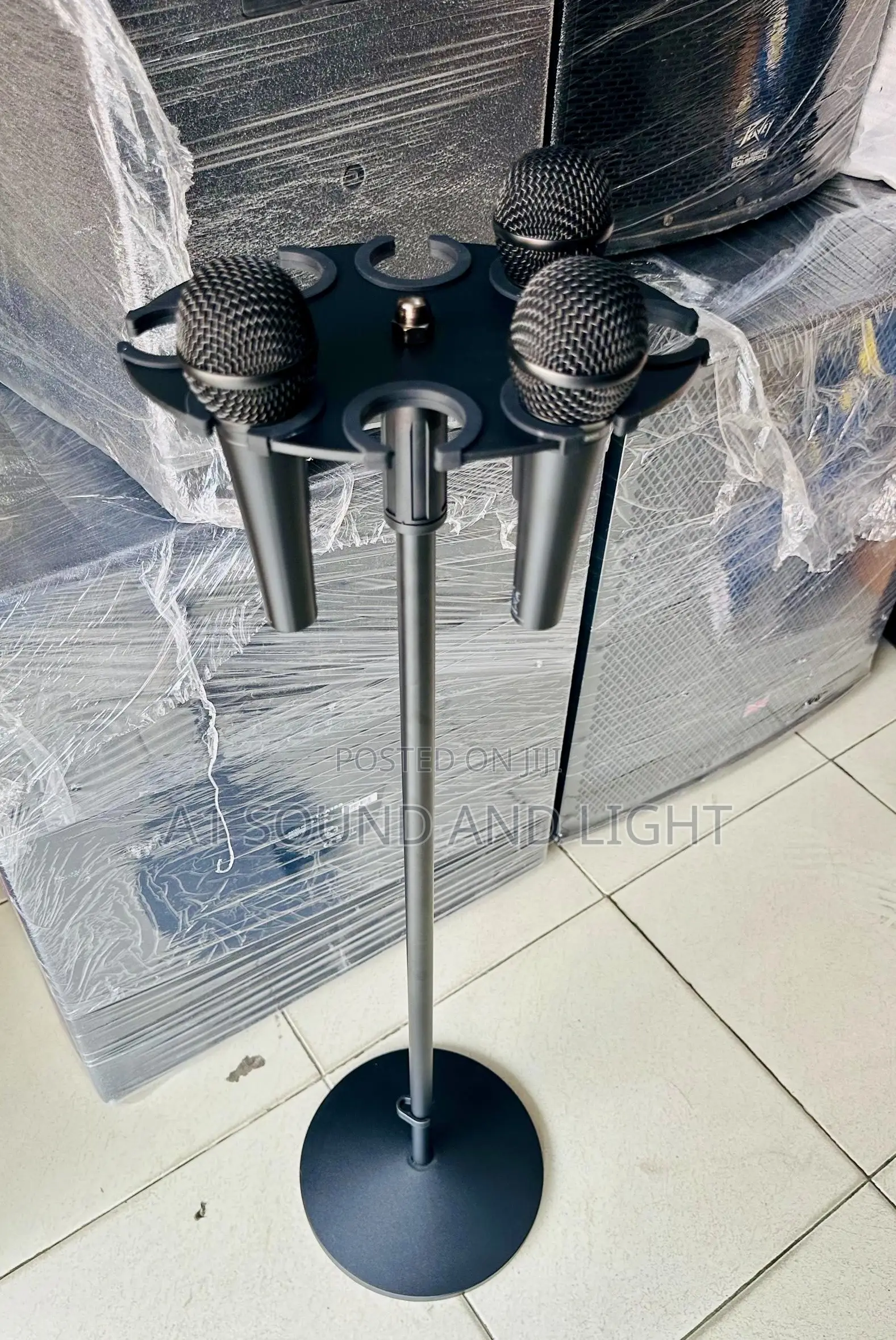 8-in-1 Microphone Holder With Roundbase Stand