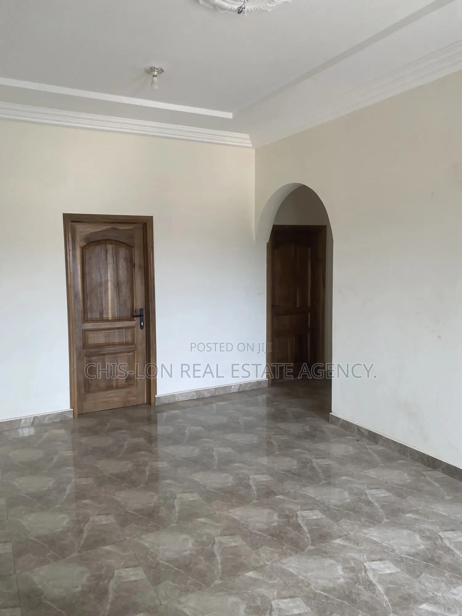 2bdrm Apartment in Kasoa New Market for rent