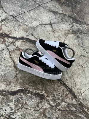 Puma Suede Xl Pink/Black Sneakers