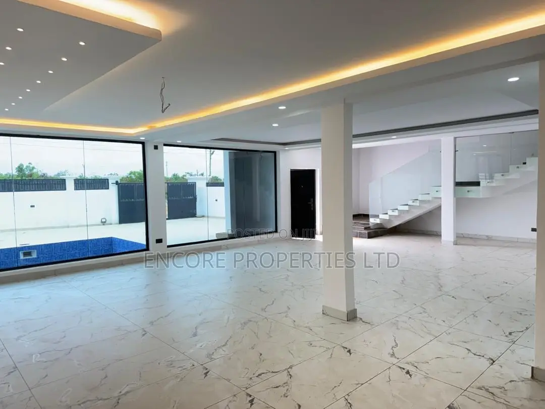 4bdrm House in East Legon for sale