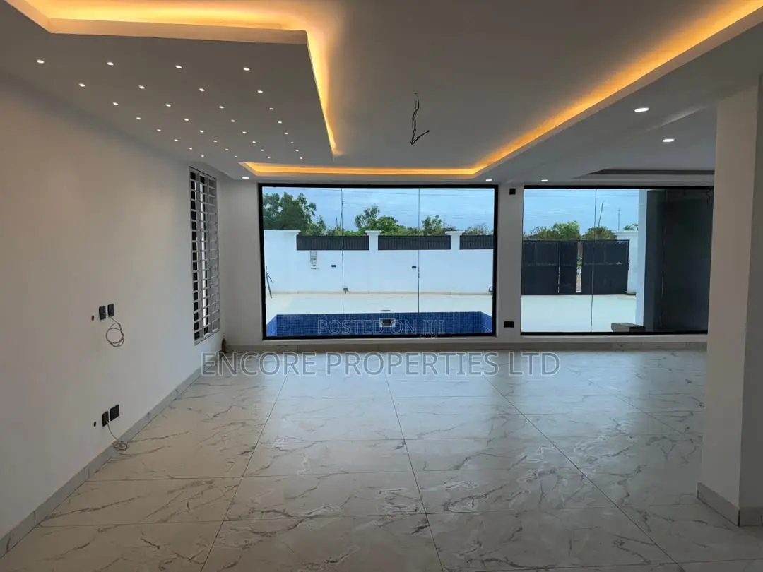 4bdrm House in East Legon for sale