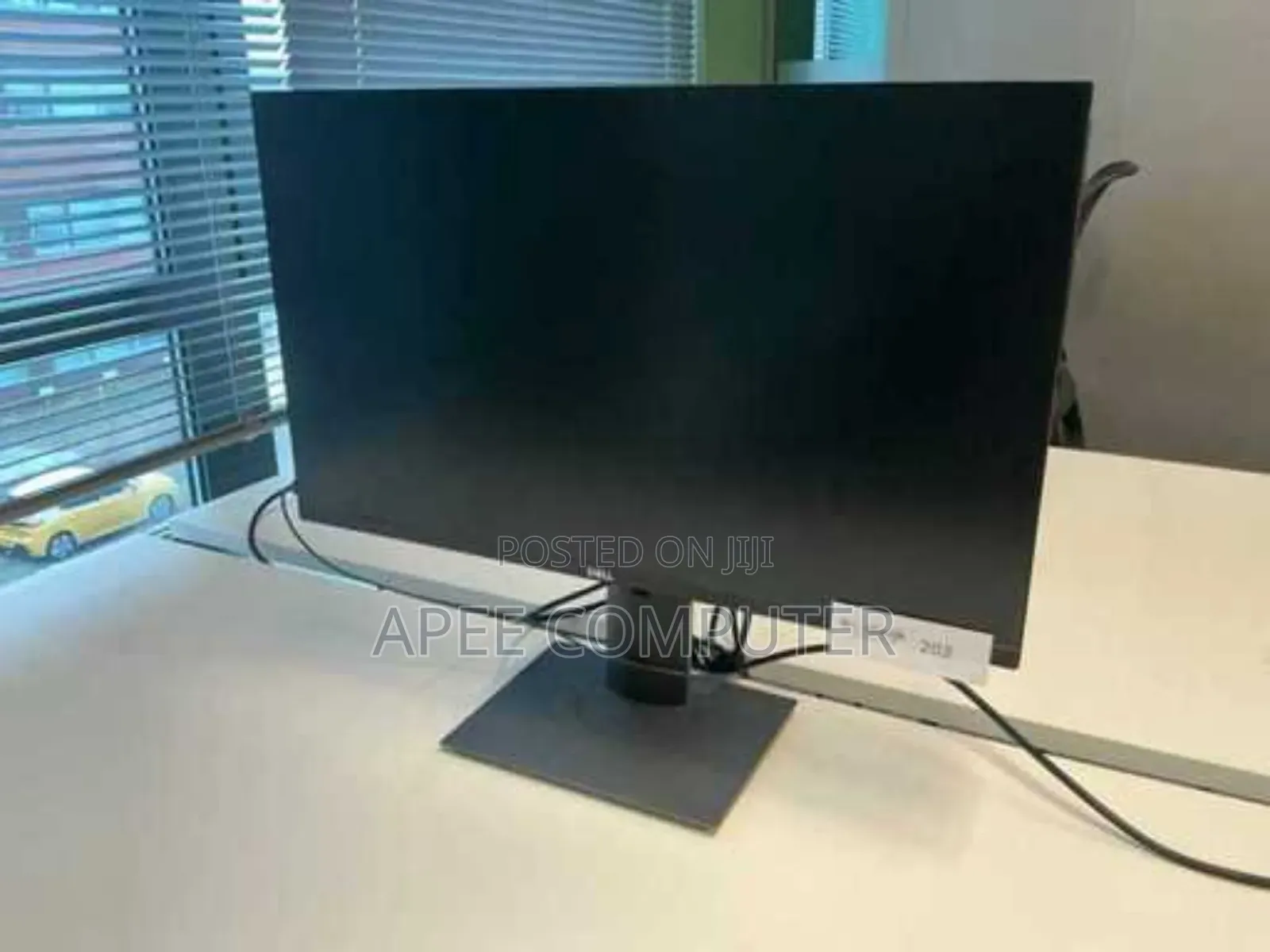 Dell 27 Inches Monitor