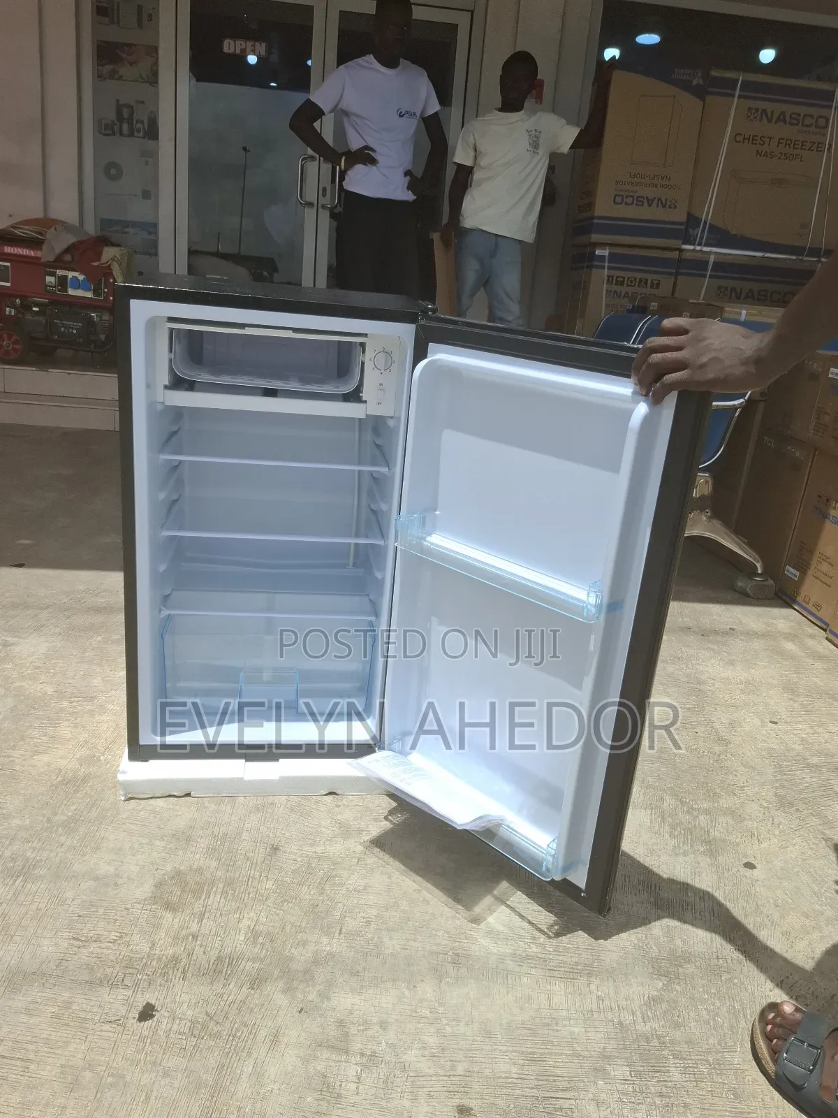 Nasco Top Freezer Single Door Fridge 92l Going for Cool Price
