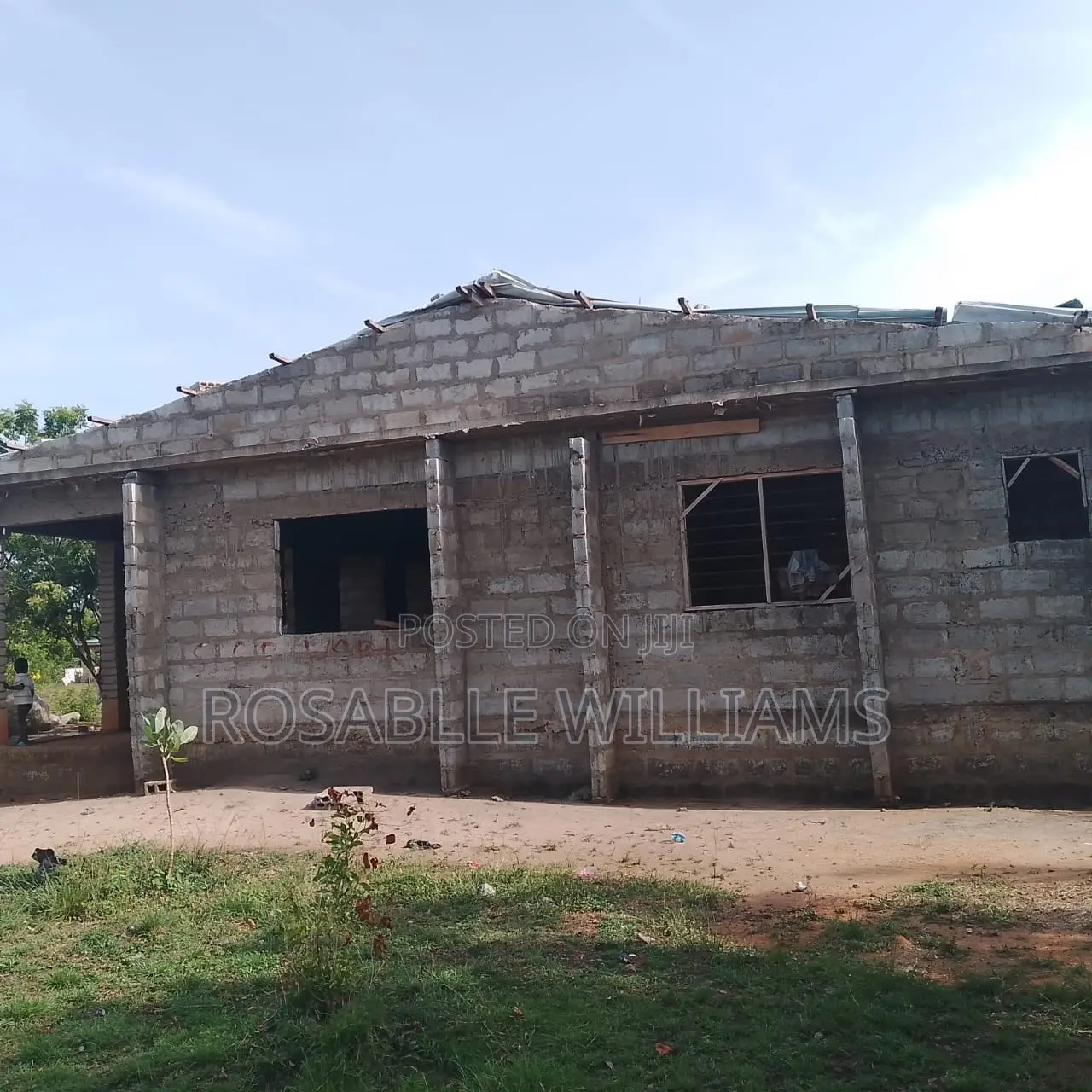 3bdrm House in Afienya for sale