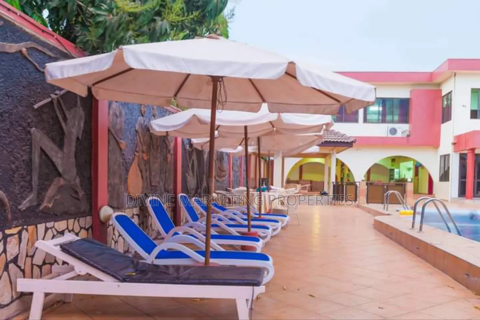 Hotel of 25brm With Swimming Pool at Tema