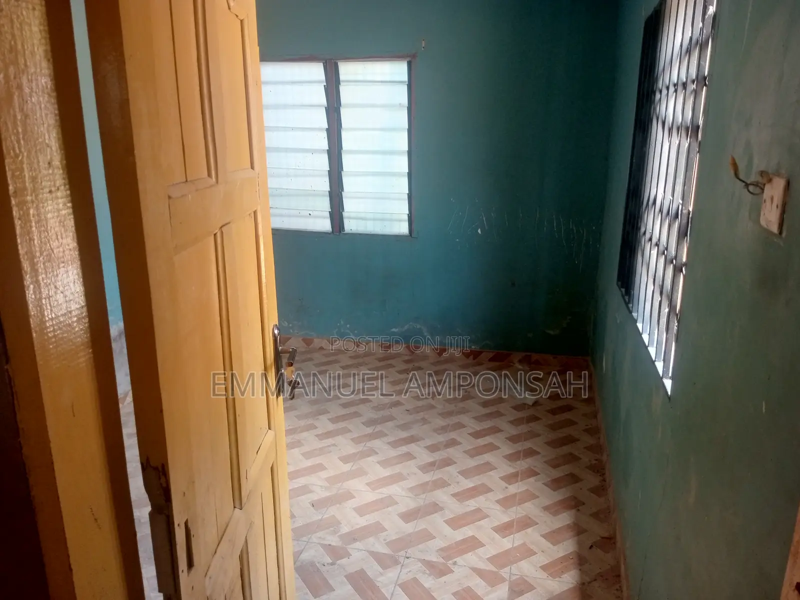 Chamber and Hall Self Contain for Rent at Tuba Kasoa